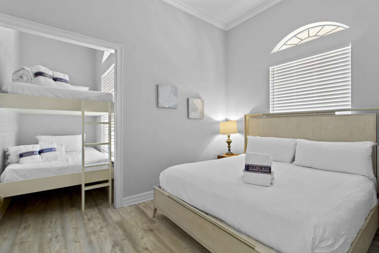24-Sandcastle-Dreams-Guest-Bedroom-3