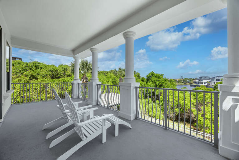 Sandcastle Dreams Balcony Alt 2