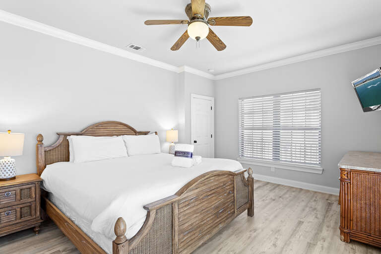 Sandcastle Dreams Guest House Bedroom