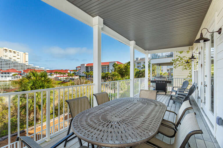 Paradise Villa Balcony