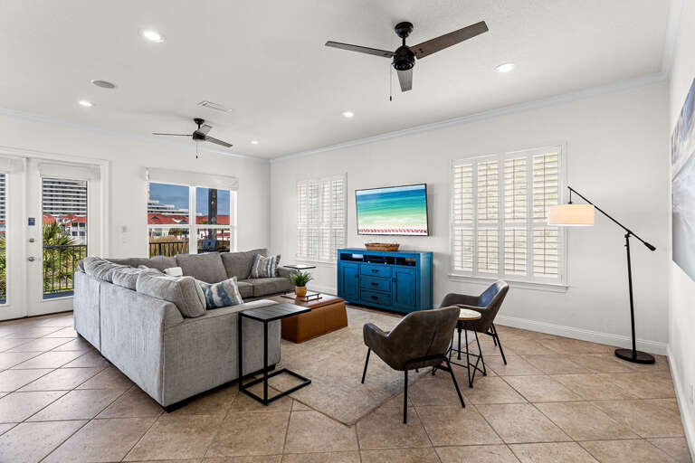 Paradise Villa Living Room Alt 2