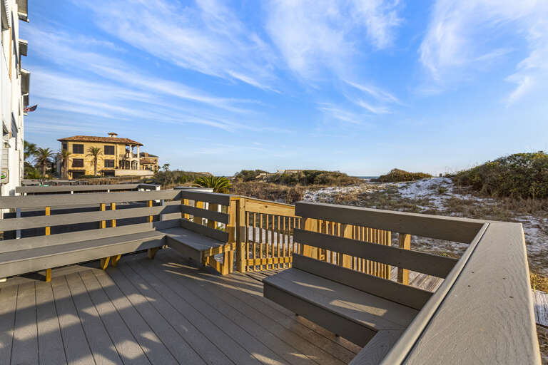 23-Sea-Haunts-3C-Patio