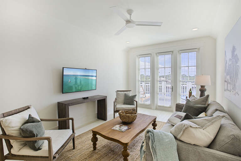 20-Grayton-Conch-Bonus-Den