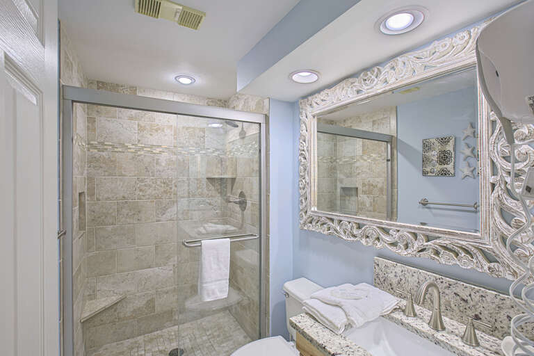 20-Surfside-803-Bathroom-2