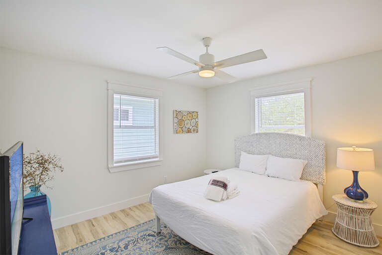 20-Pine-Cove-Bedroom-2 20-Pine-Cove-Bedroom-2