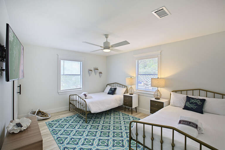 20-Pine-Cove-Bedroom-3 20-Pine-Cove-Bedroom-3