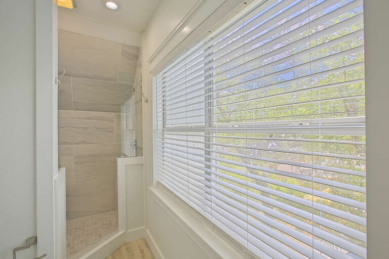20-Pine-Cove-Master-Shower 20-Pine-Cove-Master-Shower