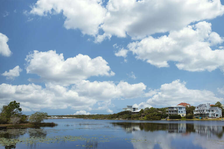 20-Here-Comes-The-Sun-Balcony-View-Alt