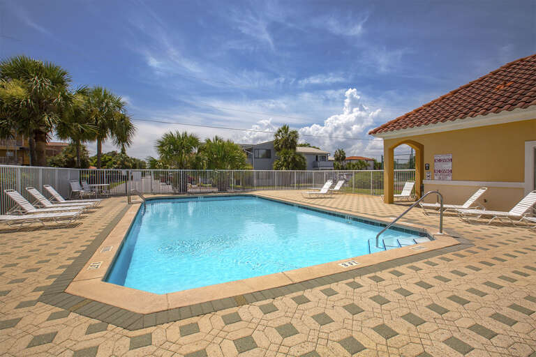 20-Ciboney-Community-Pool