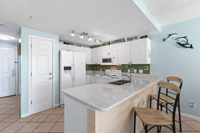 Ciboney 1004 Kitchen