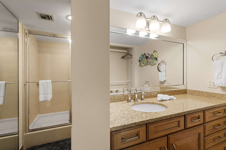 24-Mainsail-125-Primary-Bathroom 24-Mainsail-125-Primary-Bathroom