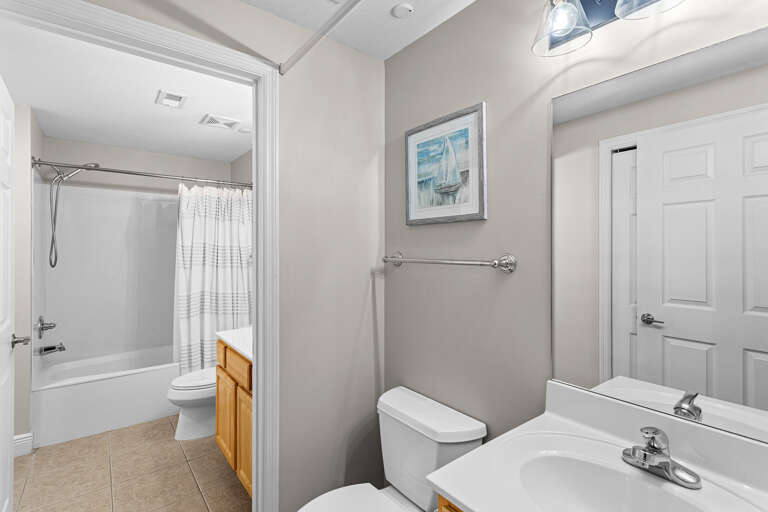 Ariel Dunes II 1206 Primary Bathroom Alt
