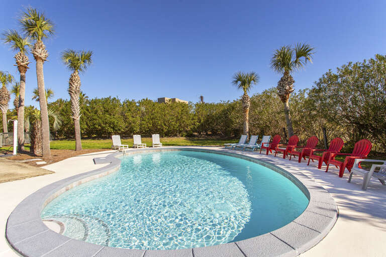 21-Holiday-Isle-Serenity-Pool-Alt