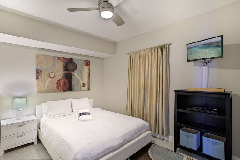 21-Ariel-Dunes-I-1604-Bedroom