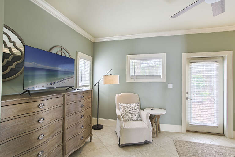 21-Thirty-Blu-10-Bedroom-Alt