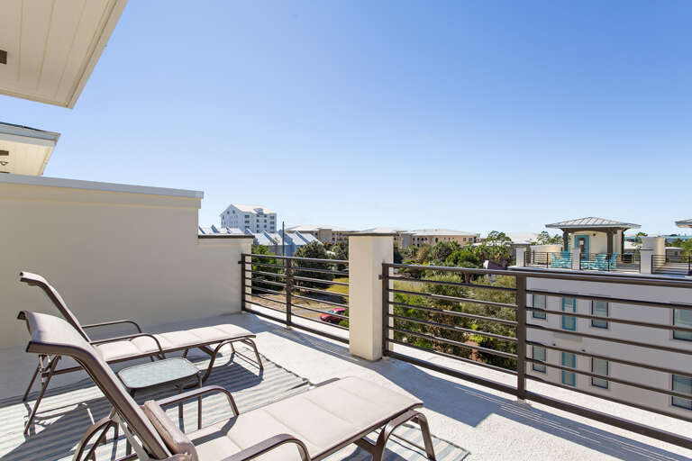 22-Thirty-Blu-10-Terrace-Lounge-Alt