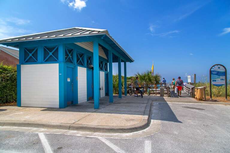 Blue-Mountain-Beach-Restrooms