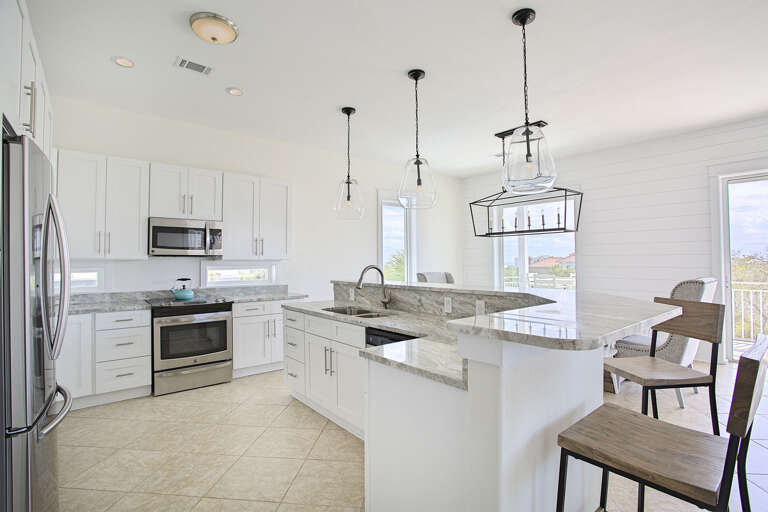 21-Emerald-Haven-Kitchen