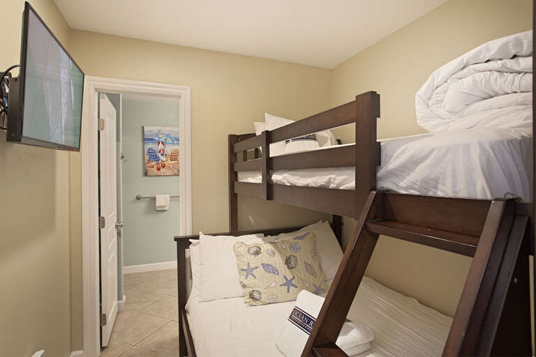 21-Beach-Resort-311-Bunk-Nook