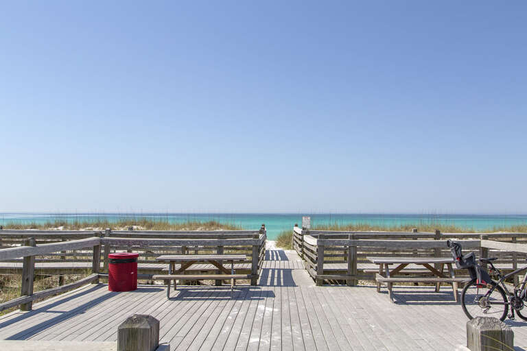 The-Crab-Trap-Picnic-Area