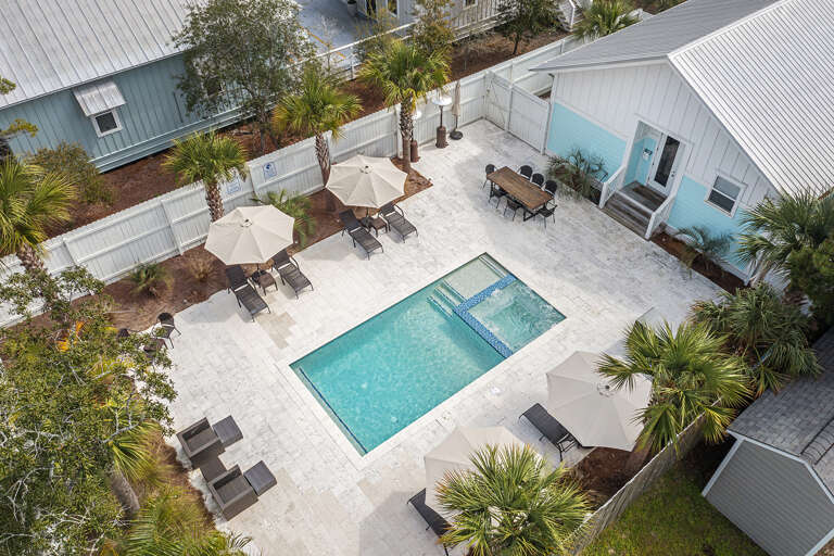 23-Backyard-Bliss-Drone