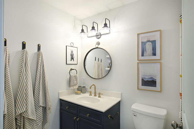 21-Emerald-Dunes-205-Guest-Bath