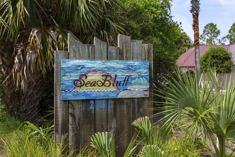21-Sea-Bluff-Sign