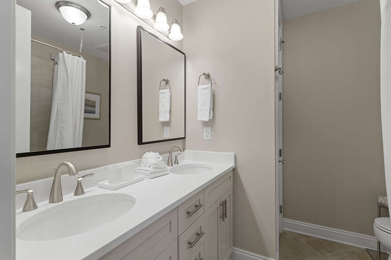 24-Abacos-306-Primary-Bathroom