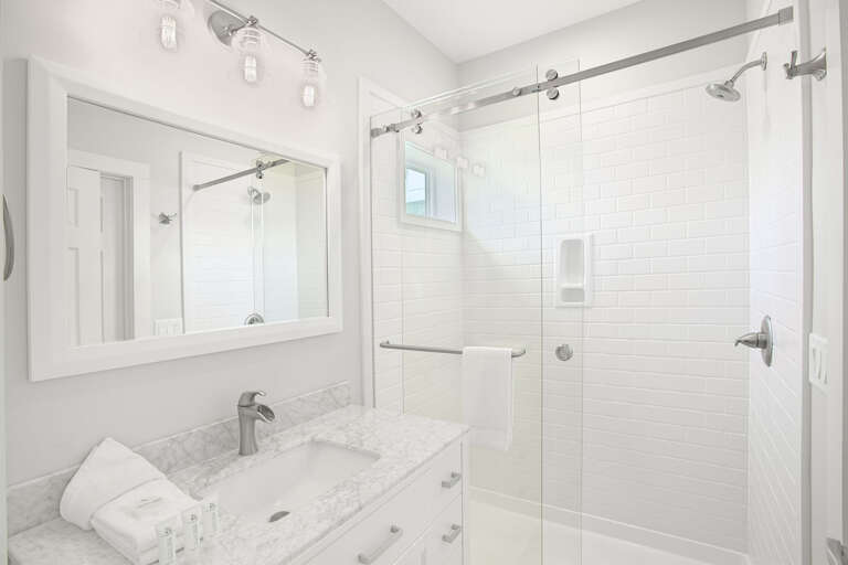 21-Agave-Blue-Guest-House-Bathroom