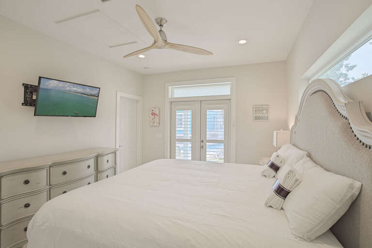 21-Agave-Blue-Guest-House-Bedroom