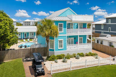Agave-Blue-Exterior