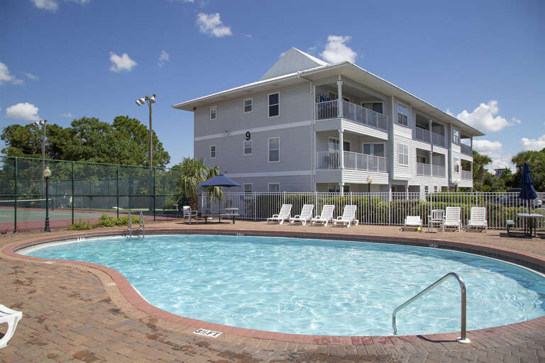Beachside-Villas-Pool