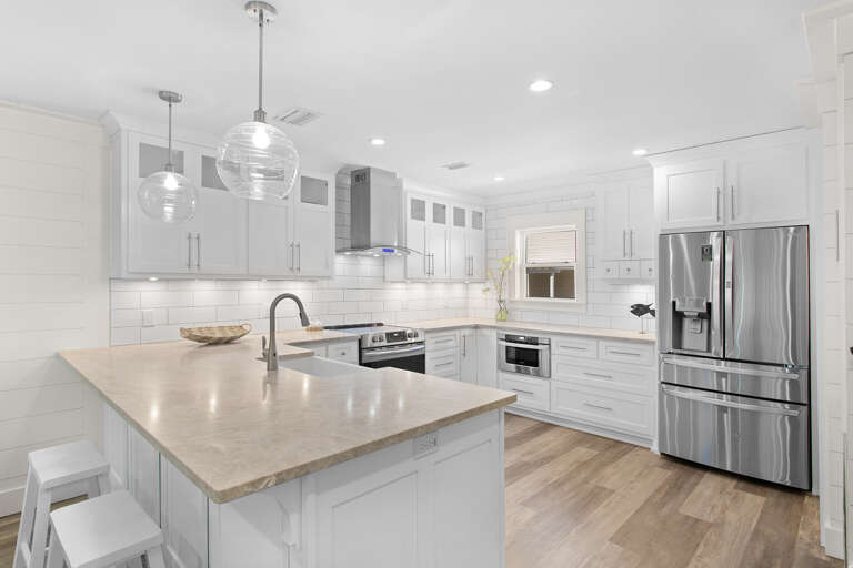 Shoreline 9 #1 Kitchen Alt