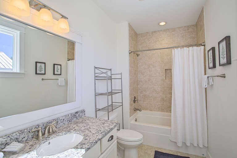 21-Deja-Blue-Bathroom