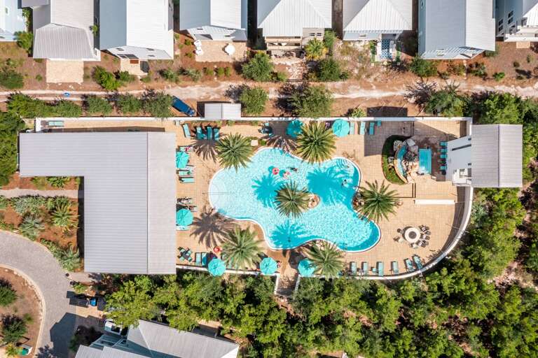 21-Highland-Park-Comm-Pool-Drone