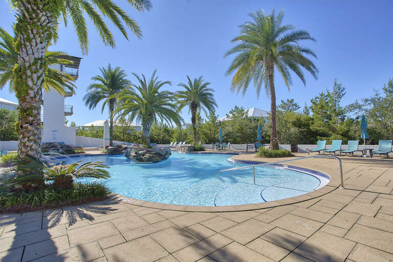 21-Highland-Park-Community-Pool