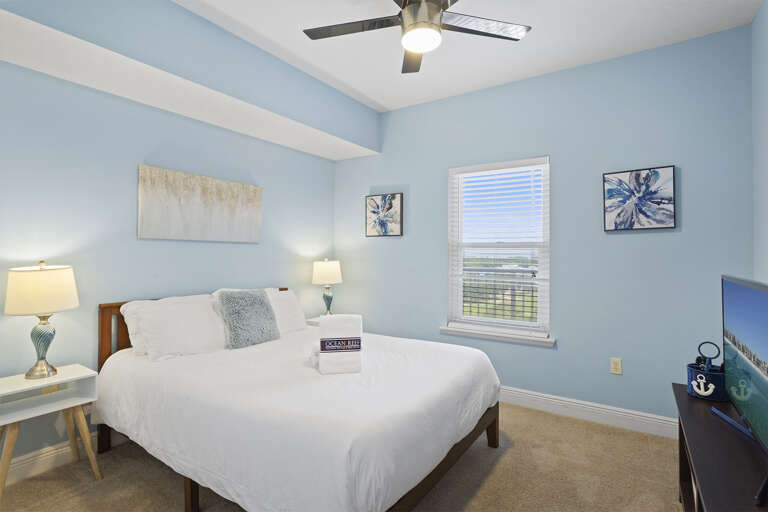 22-Ariel-Dunes-I-1002-Bedroom