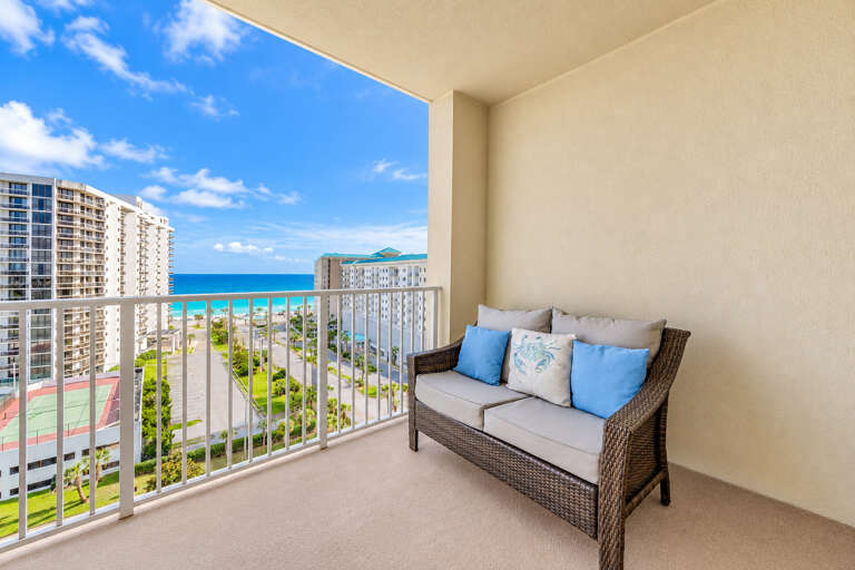 Ariel-Dunes-I-1002-Balcony-View-from-Primary