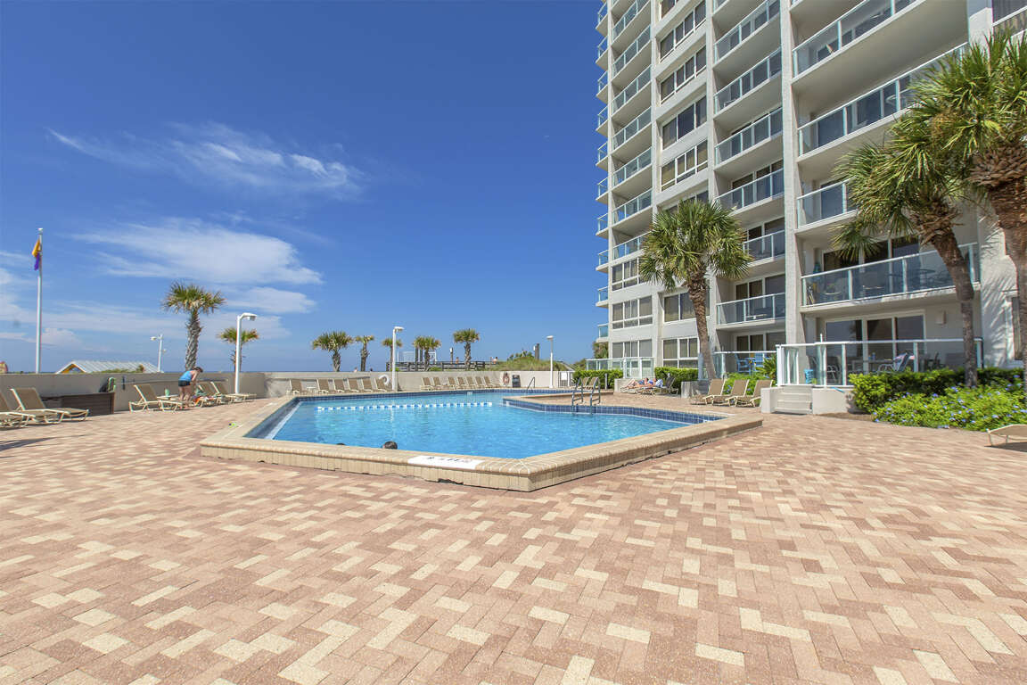 Beachside Towers II 4282 - Sandestin, FL - Condo for 4 Guests