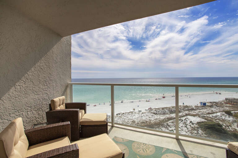 22-Beachside-Towers-II-4282-Balcony