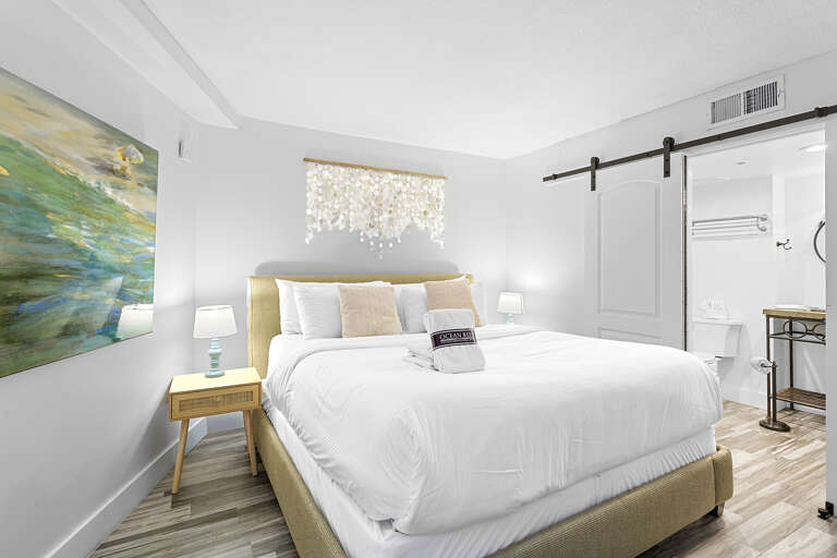 Beachside Towers II 4282 Master Bedroom Alt