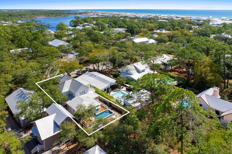 24-Grayton-Magnolia-Outline