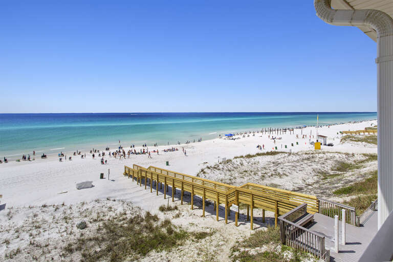 22-Crystal-Sands-304B-Balcony-View-West