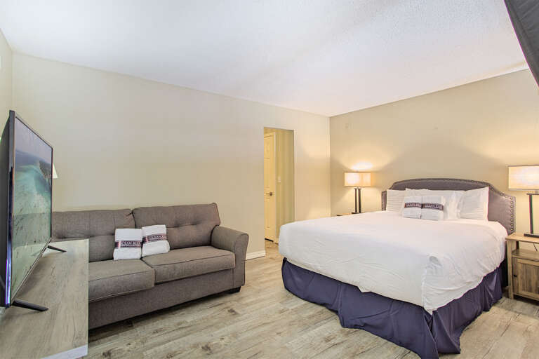 21-Crystal-Sands-303B-Loft