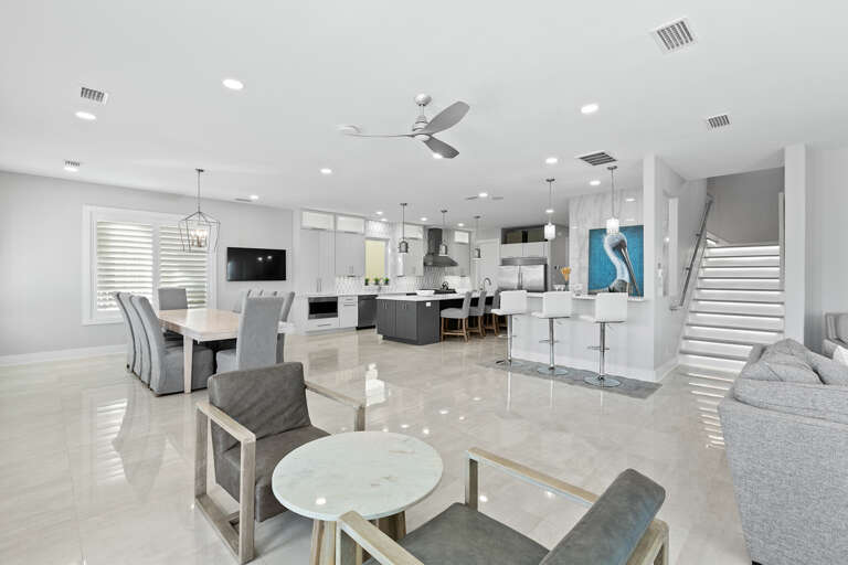 Emerge in Sea Dining Alt 2