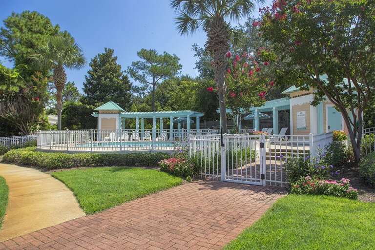 21-Caribe-Community-Pool-Entrance