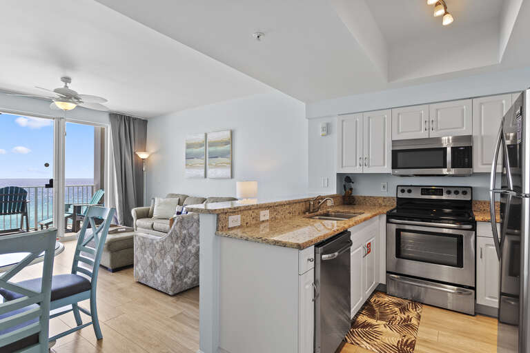 24-Majestic-Sun-807A-Kitchen-Alt