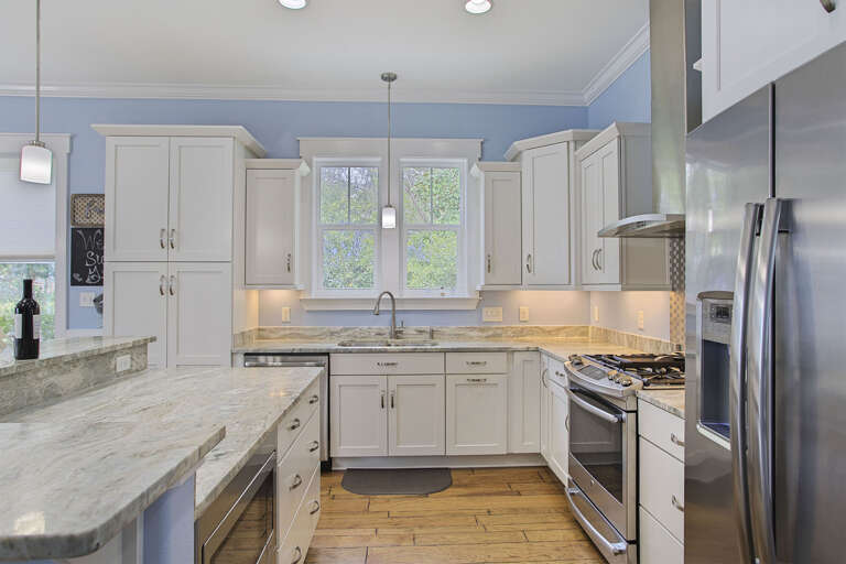 22-Aqua-Waters-Kitchen-Alt