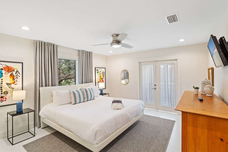 22-Seven-Palms-Bedroom