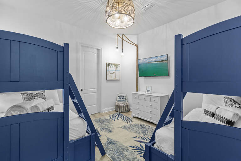 Family Tides Guest Bedroom 4